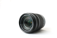 Canon EF-S 18-135 mm 3.5-5.6