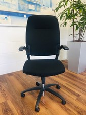 Drabert Cambio robuster Bürodrehstuhl schwarz Armlehnen Stoff