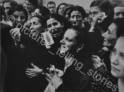 Robert capa photo - photo, heliogravure