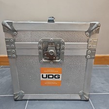 UDG Ultimate DJ Gear Metallbox