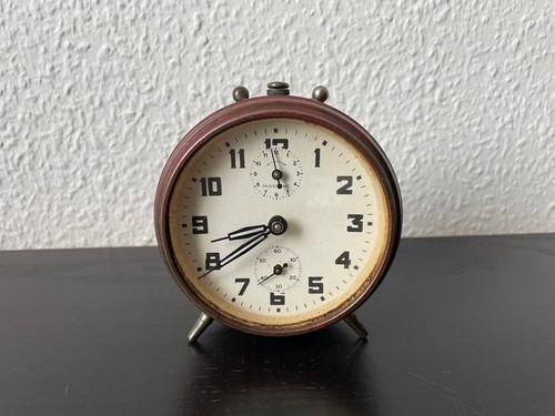 Alte mauthe uhr mechanischer - uhr,
