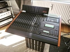 Holz-Seitenpaneele für TASCAM