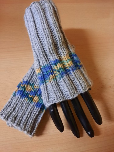 Pulswärmer handgestrickt