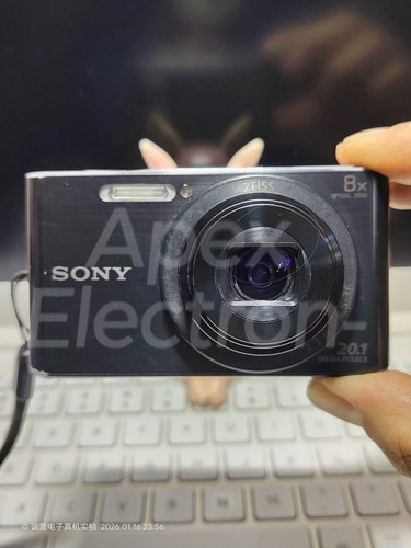 New sony cybershot dsc - 90%new, dsc-w830