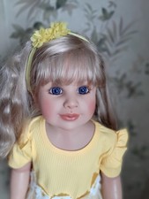 Künstlerpuppe " Anna" von