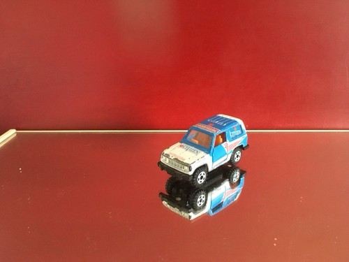 Tomica mitsubishi pajero - tomica,