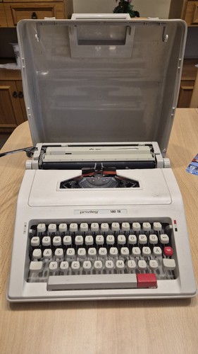 Vintage schreibmaschine - vintage,