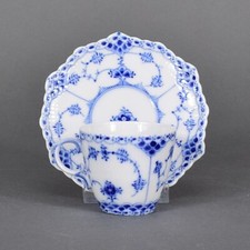 Royal Copenhagen Mokkatasse UT Musselmalet Vollspitze mocha 1.W. Porzellan 1038