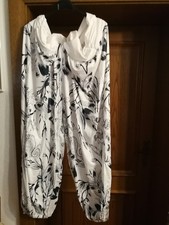 NEU:Haremshose,Pluderhose,Pumphose weiß mit Muster Gr. 8 XXL