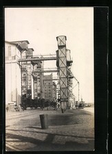 Ansichtskarte Nikolaijew, Getreidesilos am Ufer 