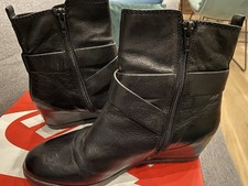 Kennel Schmenger Gr. 5,5 38,5 Leder Neuw. Stiefel Keilabsatz