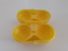 Gelbe Dose, Tupper, Tupperdose, Eierbehälter, ZwEi dabei, mit Salzstreuer