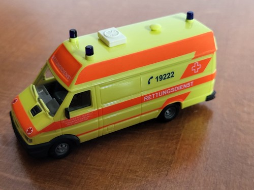 Krankenwagen modell busch - krankenwagen,