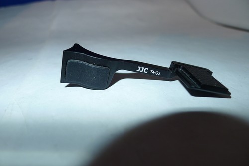 Leica hier die - q3,
