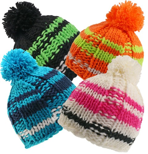 Grobgestrickte mütze mit - grobgestrickte,