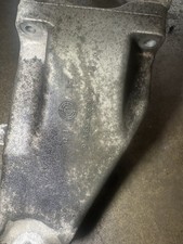 OEM Mercedes C-KLASSE VORNE RECHTS MOTORHALTERUNG HALTERUNG A6542236400