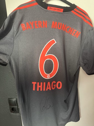 Signiertes bayern trikot - fc,