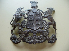 Württemberg Pickelhaube Helmabzeichen 1896 gold, gelb guter Zustand