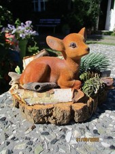 Figur Reh  Gesteck Holzscheibe