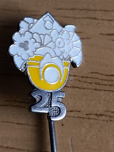 Deutsche post dhl pin 25 - ,