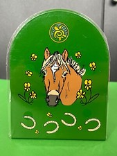 BRUNNEN Bücherstütze