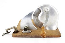 DDR Hand-Brotschneidemaschine