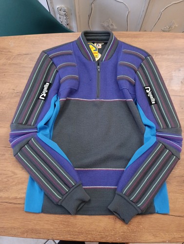 Sportlicher pullover aus den - aus,
