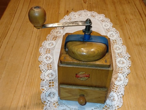 Antike kaffeemühle - antike,