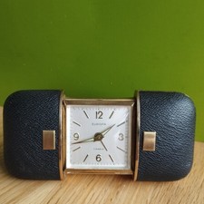 Europa klein Tischuhr Reisewecker Messing  klappbar funktionstüchtig