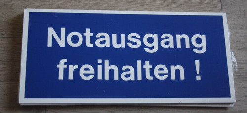 Hinweisschild notausgang - hinweisschild, "notausgang