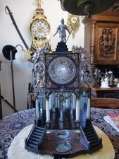 WÜNDERSCHÖNE GROSSE BIEDERMEIER  WIENERUHR  - Viertelstundeschläg  CA + - 1800 J
