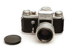 Pentacon FB Spiegelreflexkamera mit Jena (Carl Zeiss Jena) B 1:2 / 58mm M42