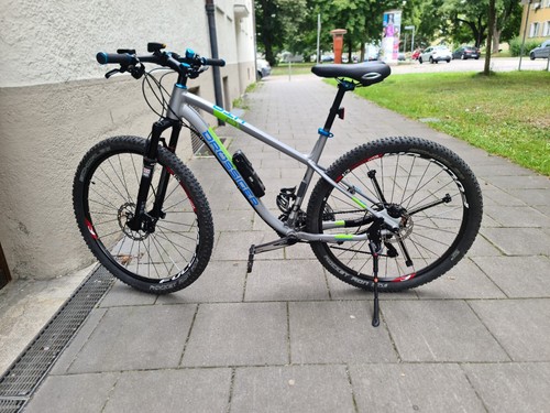 Fahrrad mountainbike - fahrrad,