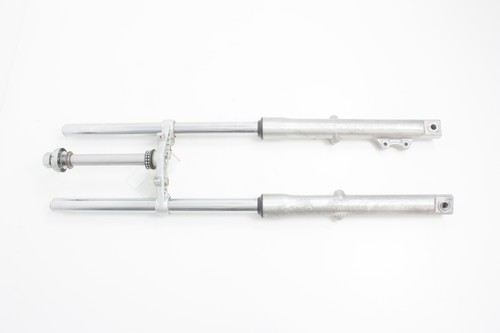 Front forks suspension - front,