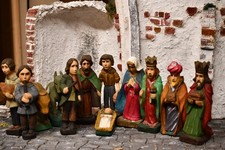 alte krippenfiguren holz