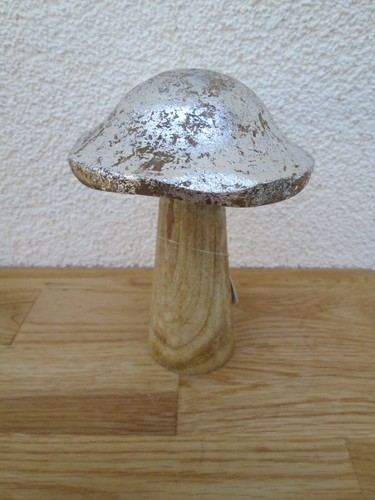 Pilz aus mangoholz silber - aus, /