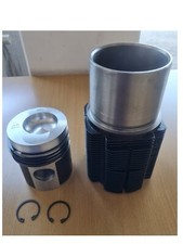 Deutz 812 Zylinder mit Kolben