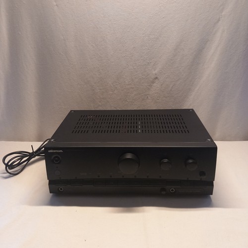 Universum stereo power - universum,