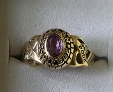 Damen Klasse Ring College 2004