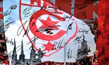 SIGNIERTES GROSSES SV