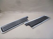 Ford Taunus Limo Coupe P7 17M 20M 26M Zierblende Heckblende Heckblech Blende SET