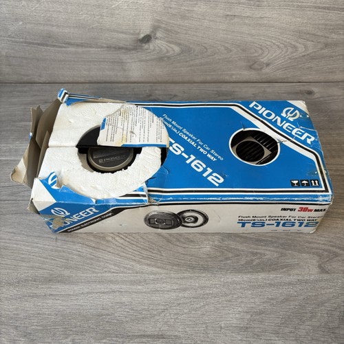 Pioneer 1612 30w - 30w, 2