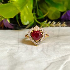 2,40 Kt Rot Herz Halo Frauen