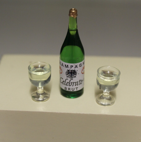 Puppenstube champagner 2 - puppenstube,