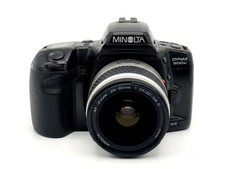 Minolta Dynax 500 si + Minolta