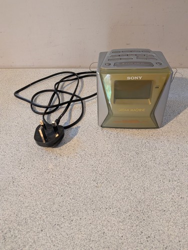 Sony dream machine - sony, icf-c153l
