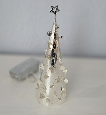 Deko-Tannenbaum mit