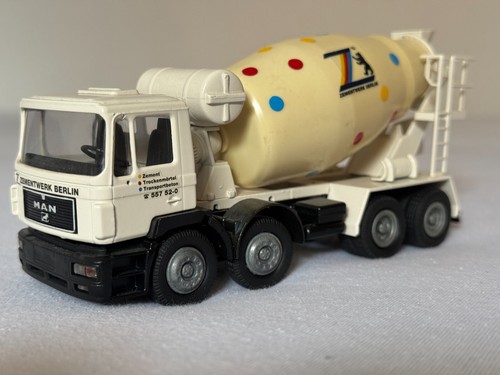 Betonmischer werbemodell - betonmischer,