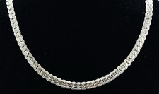 Modeschmuck kette mit muster - modeschmuck, kette,