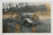 Orig. Foto zerstörte Lkw m. Wappen Truppenkennzeichen in Russland 1941